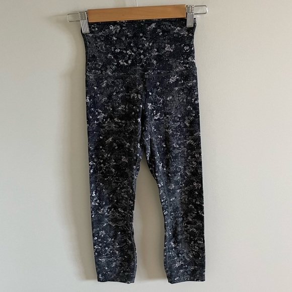 Lululemon Align Crop *21" Equalized Multi Size 2 - Picture 4 of 9